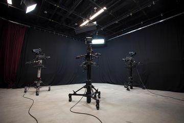 Santa Cruz workshop spaces Photography studio Studio image 1