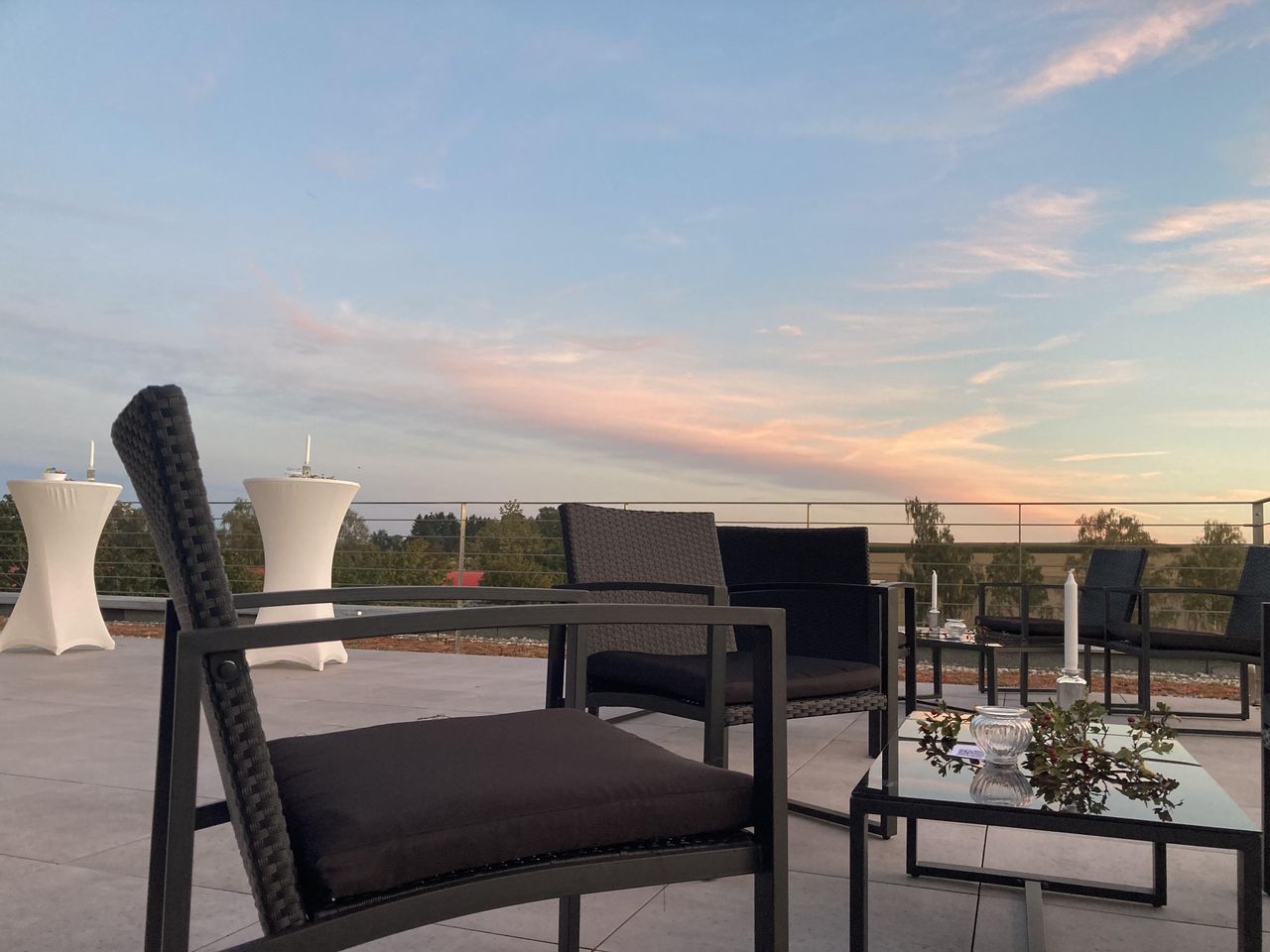 Ulm  Office desk area91 image 5