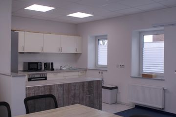 Rest of the World workshop spaces Meeting room Edinbourgh image 5