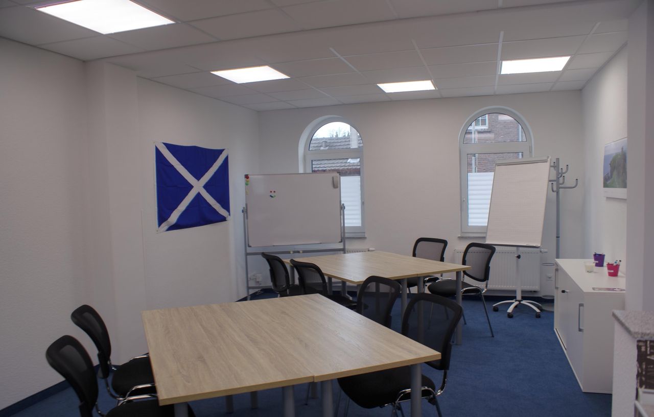 Rest of the World workshop spaces Meeting room Edinbourgh image 4