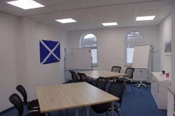 Rest of the World workshop spaces Meeting room Edinbourgh image 4