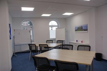 Rest of the World workshop spaces Meeting room Edinbourgh image 6