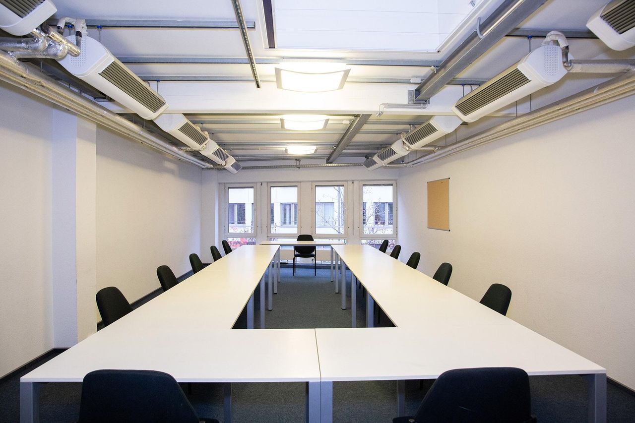 Cologne  Business center PARK.cologne | Raum Rathausplatz image 4