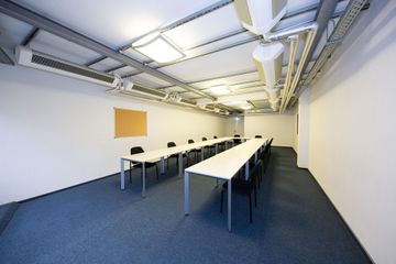 Cologne  Business center PARK.cologne | Raum Rathausplatz image 1