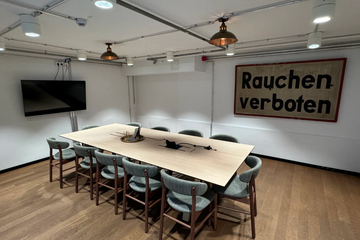 Berlin  Eventlocation Meeting Room M02 image 2