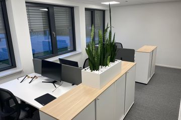 Rest of the World  Workspace Flex Desk image 0