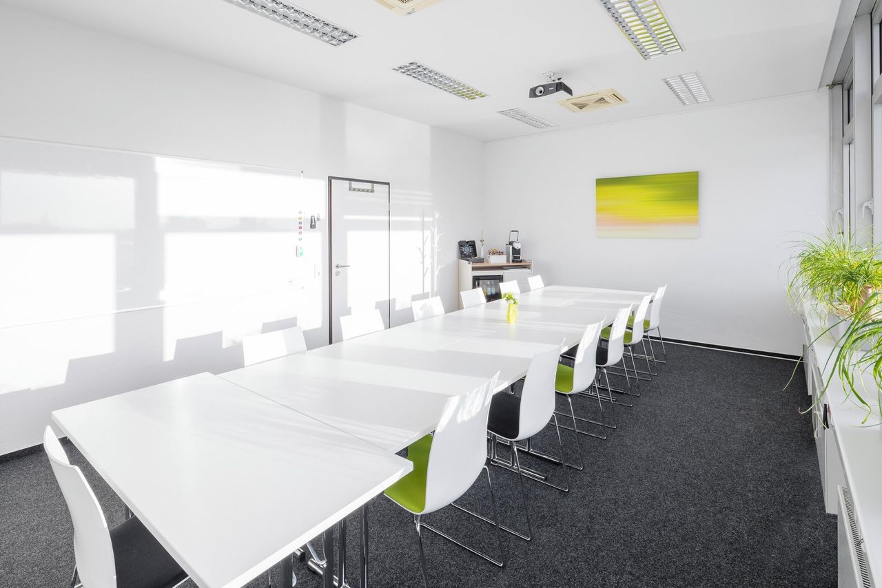 Cologne Schulungsräume Meeting room Modern and Bright Room 1 image 4