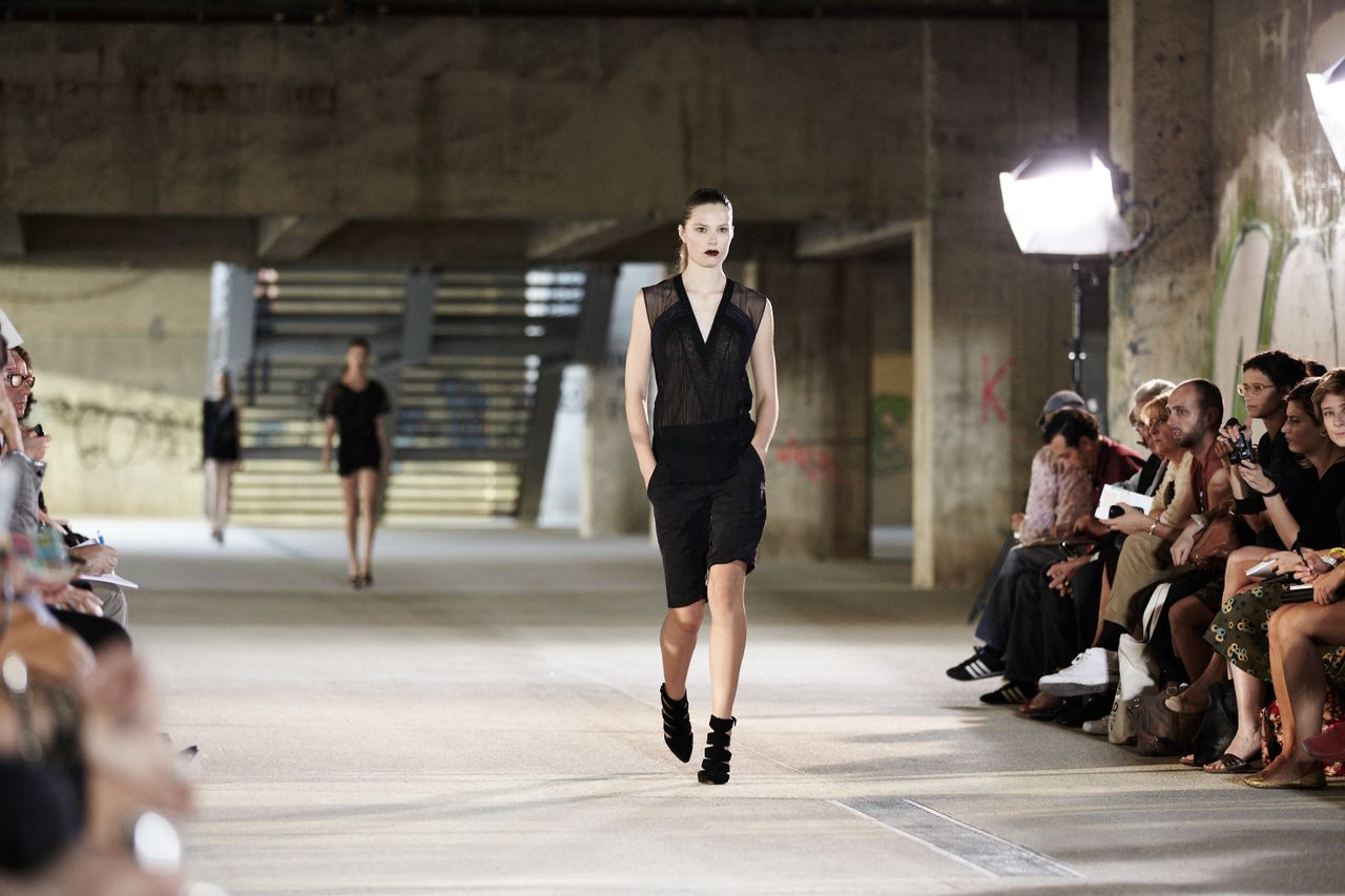 Paris corporate event spaces Industrial space Le Quai image 12