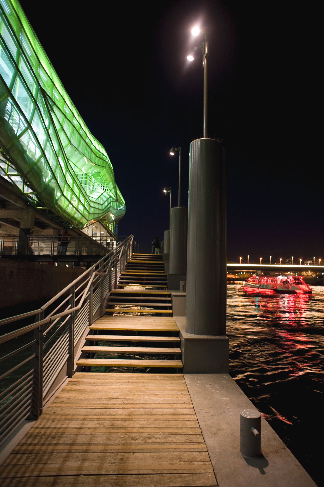 Paris corporate event spaces Industrial space Le Quai image 12