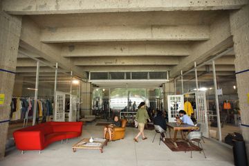 Paris corporate event spaces Industrial space Le Quai image 0