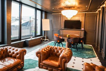 Hamburg  Seminar rooms Whiskey Lounge image 1