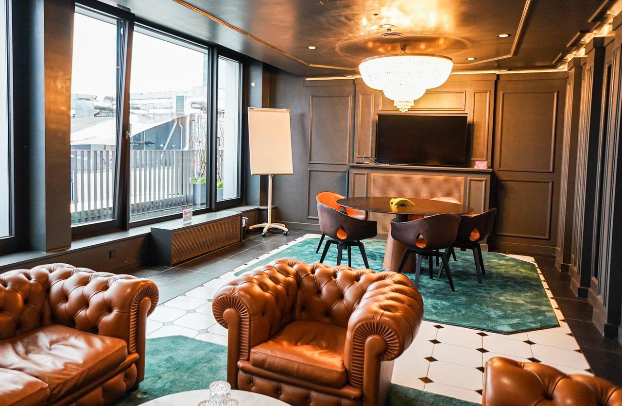 Hamburg  Seminar rooms Whiskey Lounge image 1