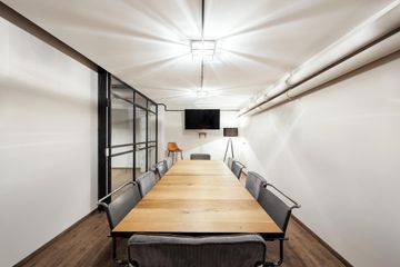 Berlin seminar rooms Meeting room ConferenceRoom 2 image 1