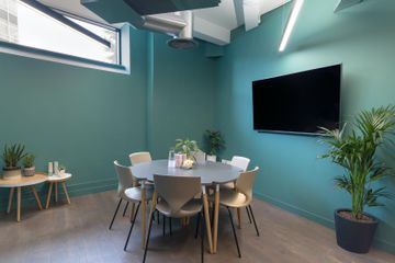 London workshop spaces Meeting room Meeting Room LG.01 image 1