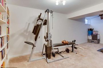 Rest of the World workshop spaces Private residence Cozy house image 0