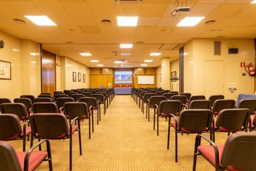 Madrid Offsite Meeting Vergaderzalen MEETING ROOM  1+2+3 (200 m2) image 10