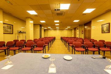 Madrid Offsite Meeting Vergaderzalen MEETING ROOM  1+2+3 (200 m2) image 13