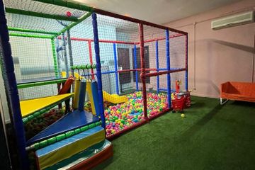 Barcelona Familienfeier Party room Multifunctional space Outoff image 1