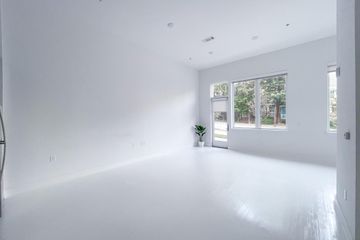 Rest of the World  Film studio Diamond + Spikes Contemporary Studio image 1