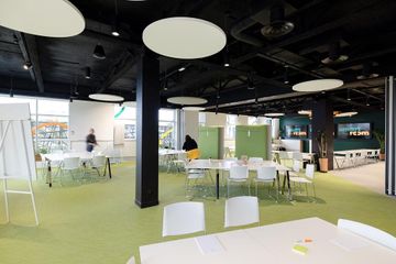 Paris Kitchen studio Privatisation image 14