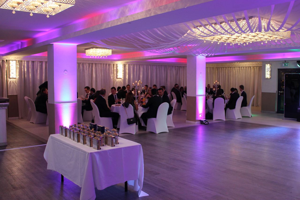 Hamburg Offsite-Meeting Eventlocation Silver Hall image 0