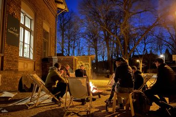 Rest of the World   Country Golf Cafe image 2