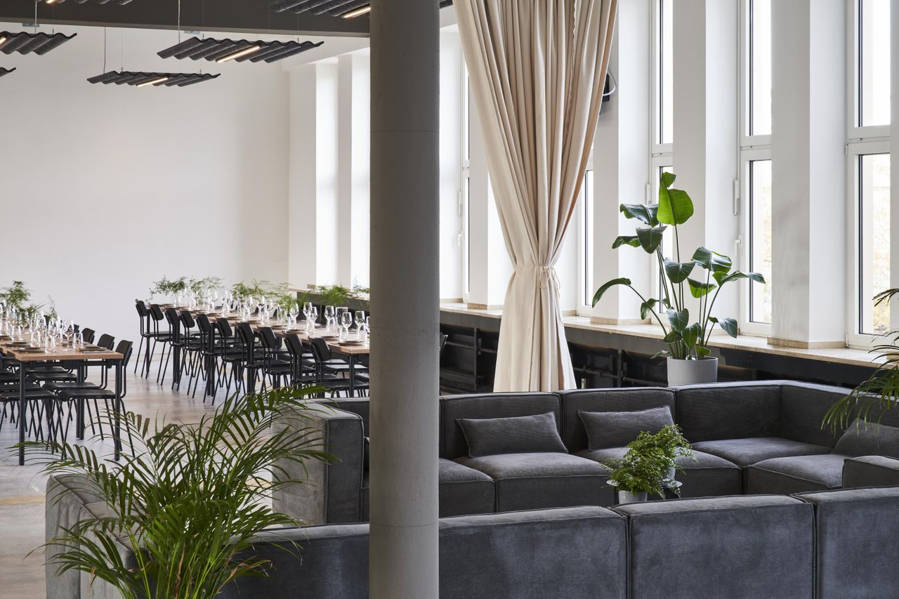 Düsseldorf Kreatives Meeting Eventlocation Showdown Lounge image 13