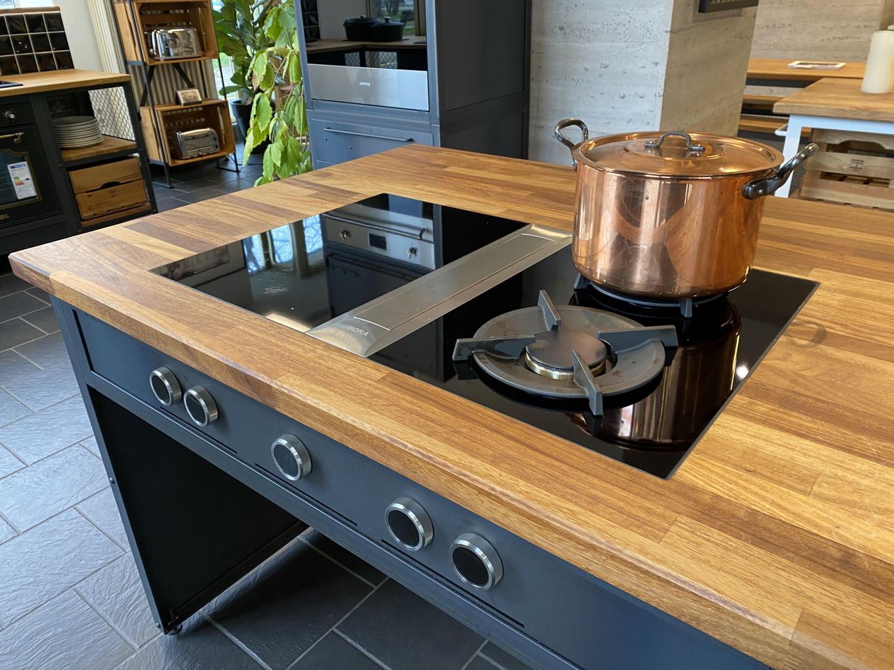 Berlin Offsite Meeting Kitchen studio Noodles Authentic Küchenshowroom image 19