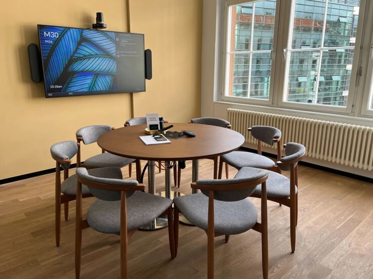 Berlin  Coworking spaces Meeting Room M30 image 1