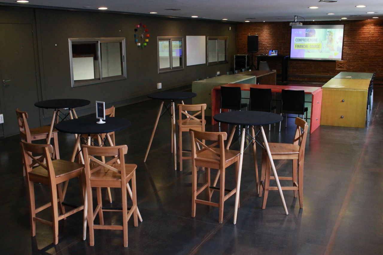 Barcelona  Feestruimte Valkiria Hub Space-Learning Lab image 6