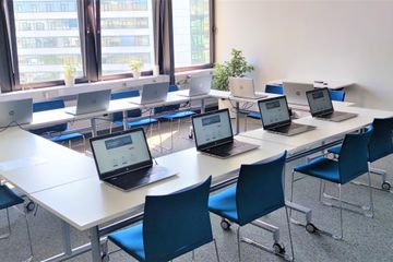 Frankfurt am Main Kundengespräch Schulungsräume Multifunktionsraum für Seminare, Workshops, Schulungen und Meetings image 5