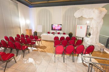 Falkensee PR & Marketing Event  4lions Berlin - Wandelbare Location direkt am Wasser image 10