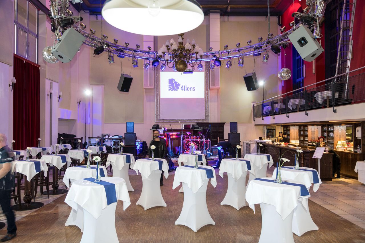 Falkensee PR & Marketing Event  4lions Berlin - Wandelbare Location direkt am Wasser image 10