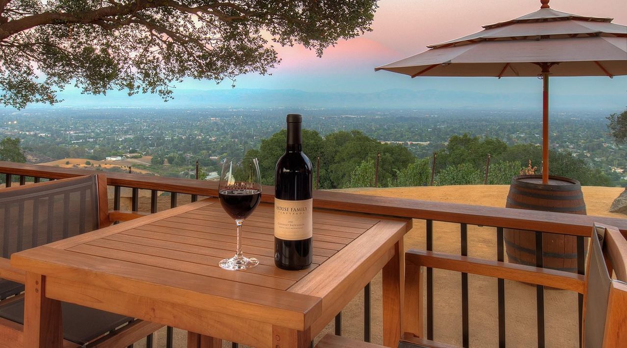 Cupertino corporate event spaces Green space Vineyard Point image 3