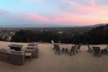 Cupertino corporate event spaces Green space Vineyard Point image 2