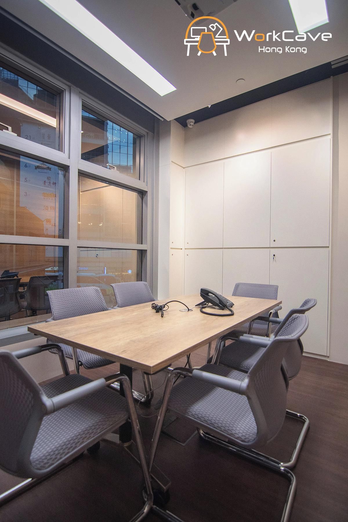 6 Pax Conference Room boeken in Hongkong Spacebase