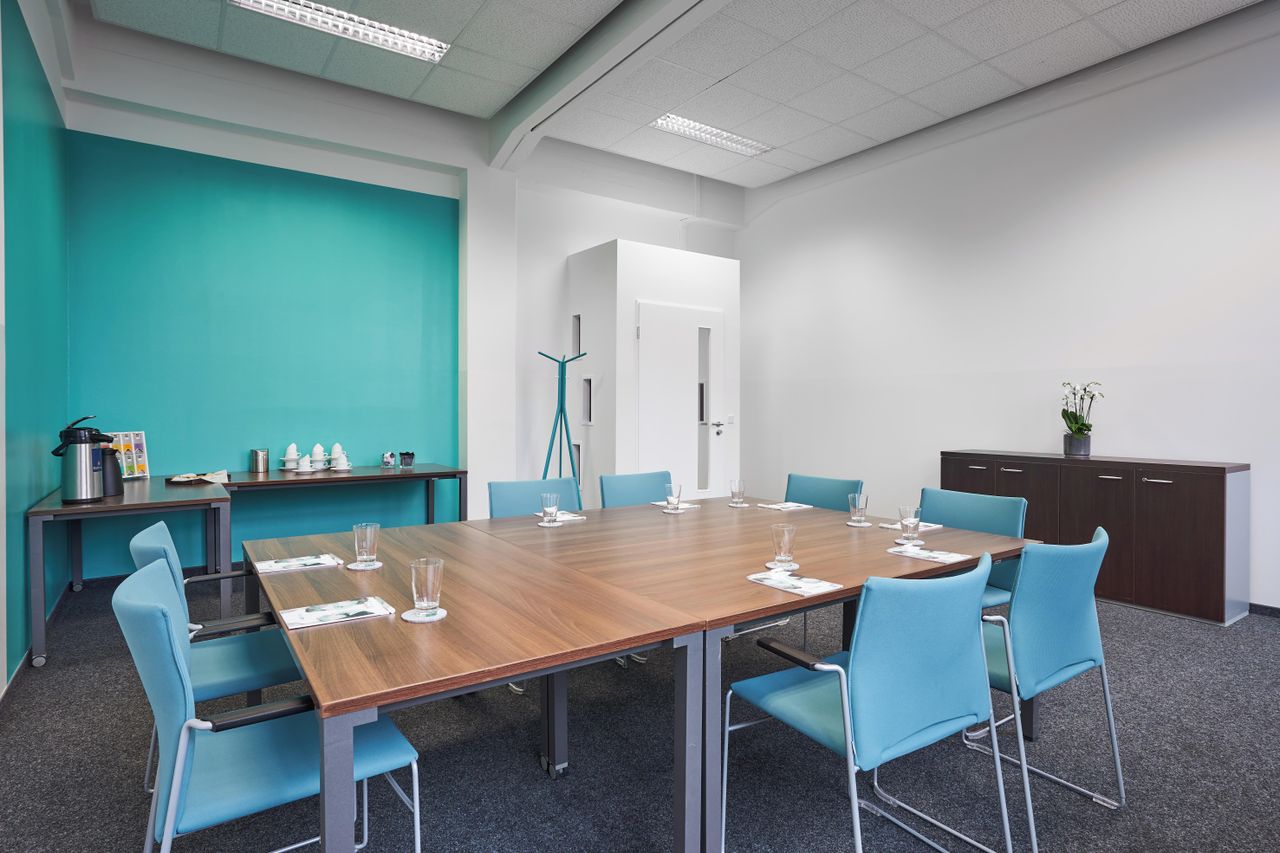 Berlijn training rooms Vergaderruimte Neptun Berlin-Gartenfeld image 4