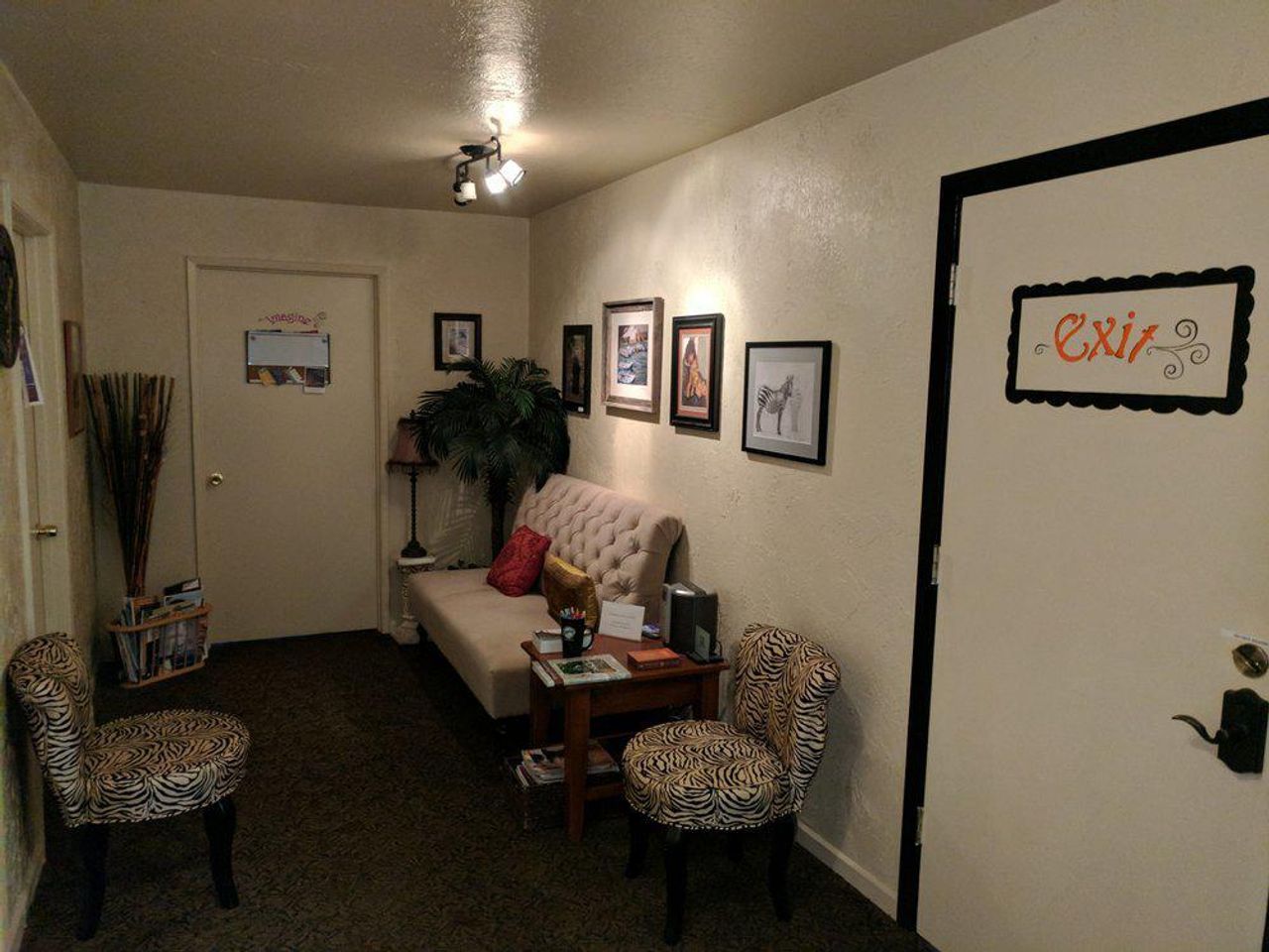 Santa Cruz workshop spaces Private residence Multifunctional Space image 10