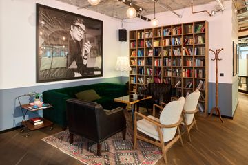 Frankfurt am Main  Vergaderzalen Meeting Room M41- 8 seats image 2