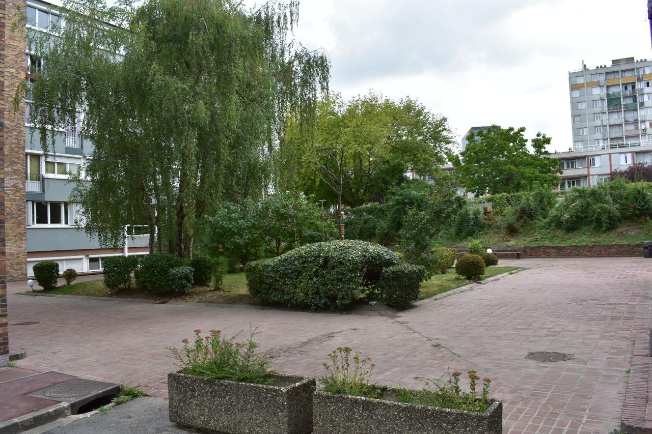 Paris workshop spaces Meeting room Meeting room image 13