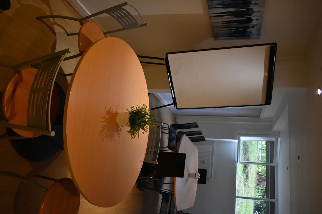 Paris workshop spaces Meeting room Meeting room image 34