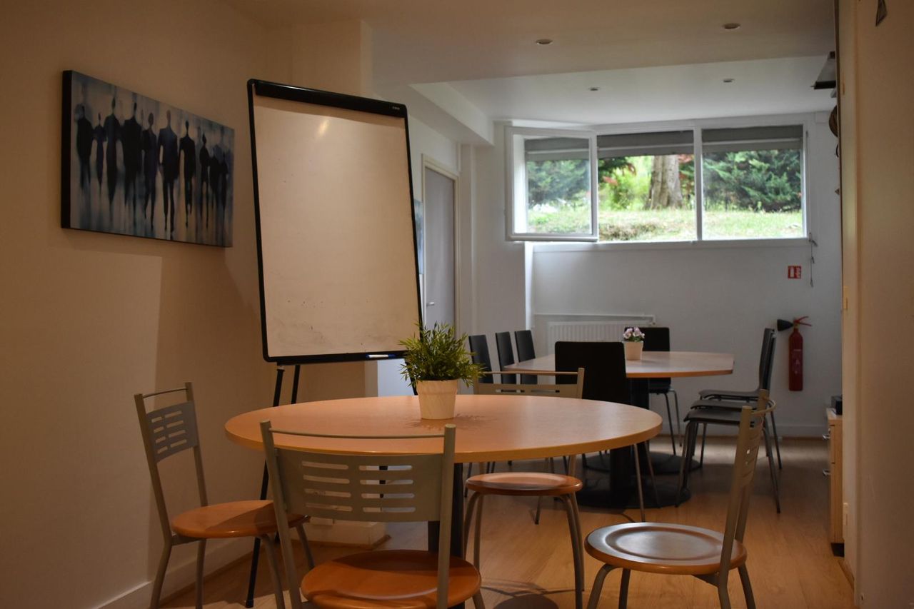 Paris workshop spaces Meeting room Meeting room image 30
