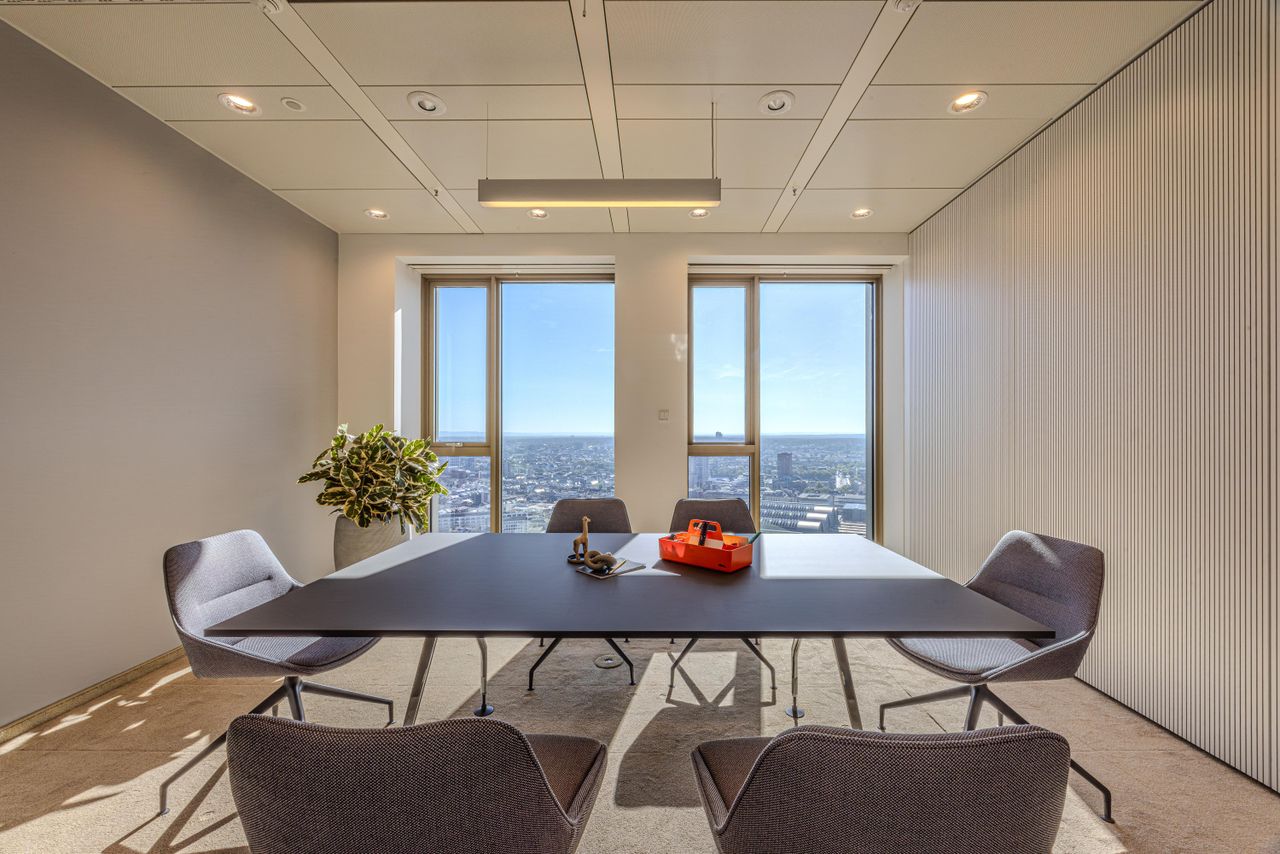 Frankfurt am Main  Konferenzraum Besprechungsraum Taunusblick image 0