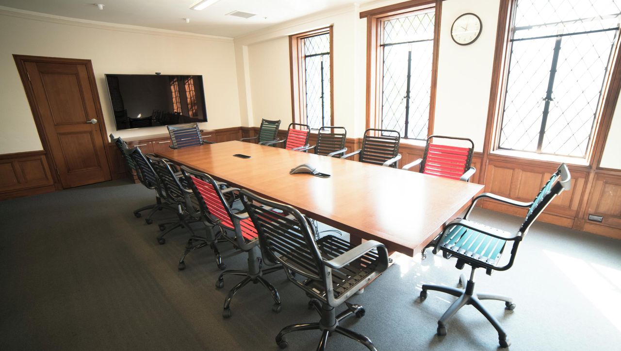 Rest van de wereld training rooms Vergaderruimte Themyscira Room image 0