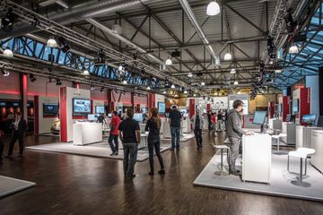 Böblingen PR & Marketing Event Legendenhalle & MOTORWORLD image 10