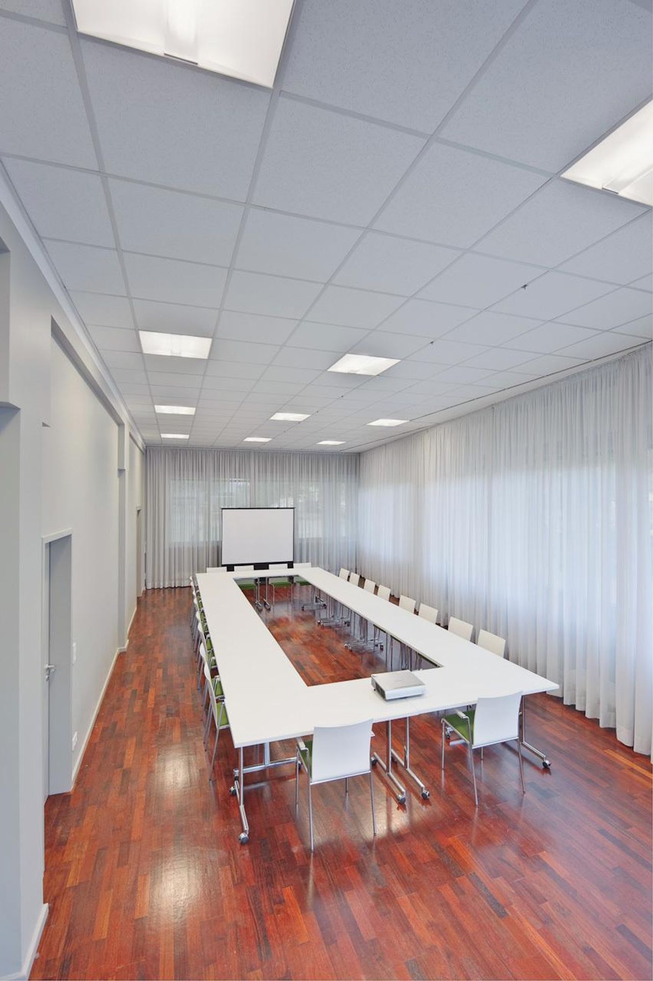 Berlijn workshop spaces Vergaderruimte Lützow Lounge image 9