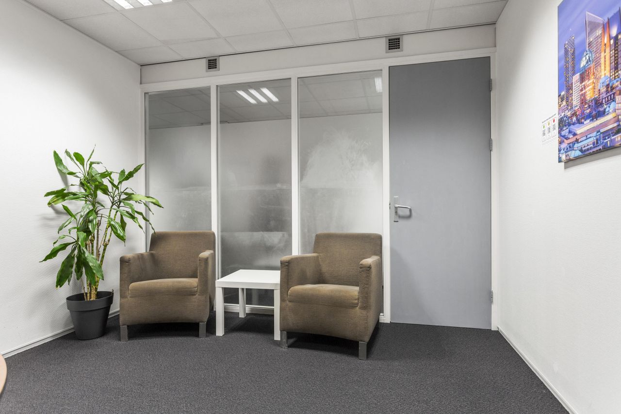 The Hague Klantafspraak Meeting rooms Groene coachkamer image 1