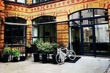 Berlin corporate event spaces Außergewöhnlich Salon image 1