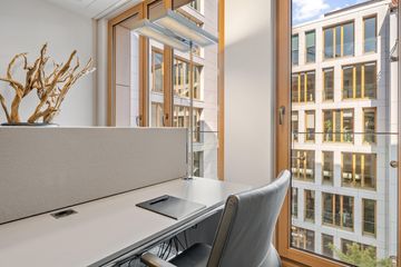 Hamburg Coworking Bedrijvencentrum COWORKING SPACES Hamburg image 2