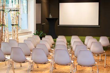 Nürnberg Kreatives Meeting Veranstaltungsraum PINC Spaces Seminarraum Dialog image 1